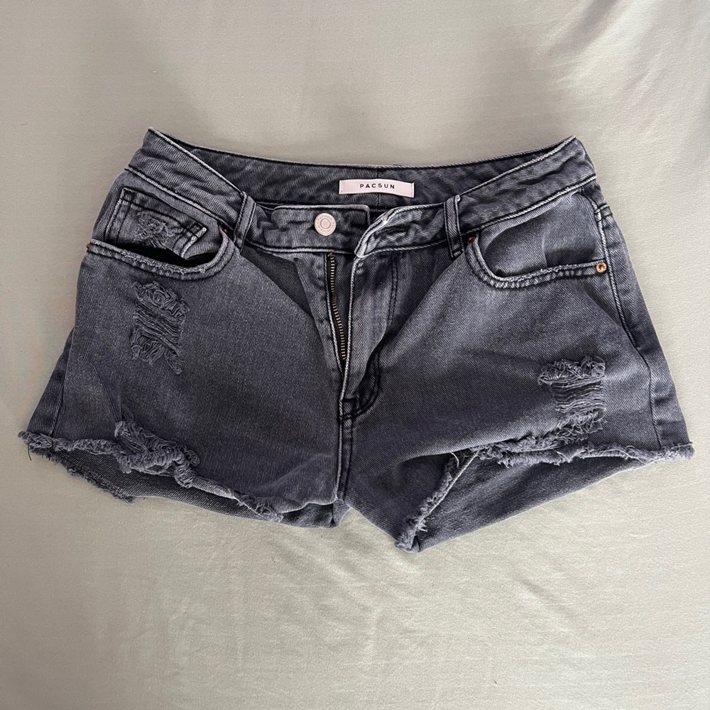 PacSun Gray Distressed Jean Shorts Mid-Rise Frayed Hem